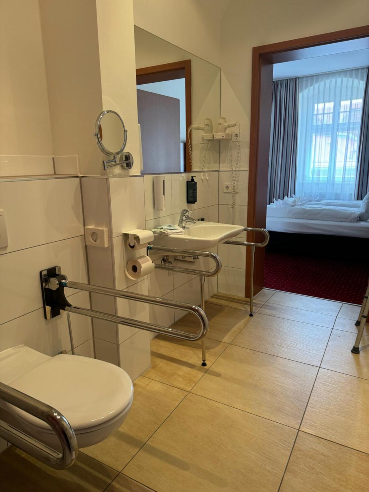 Hotel Schwibbogen Altstadt & Appartements Герліц Екстер'єр фото