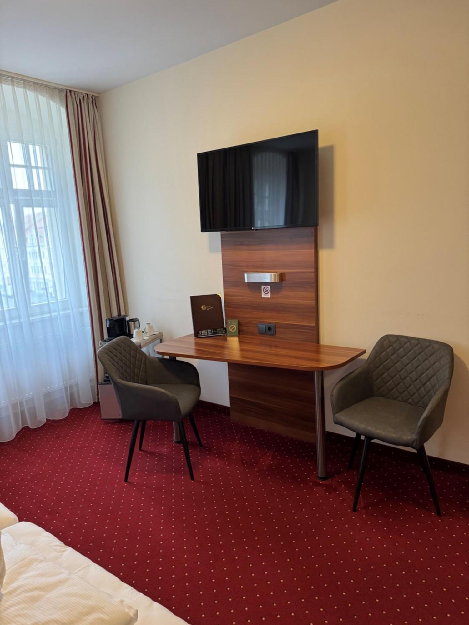 Hotel Schwibbogen Altstadt & Appartements Герліц Екстер'єр фото