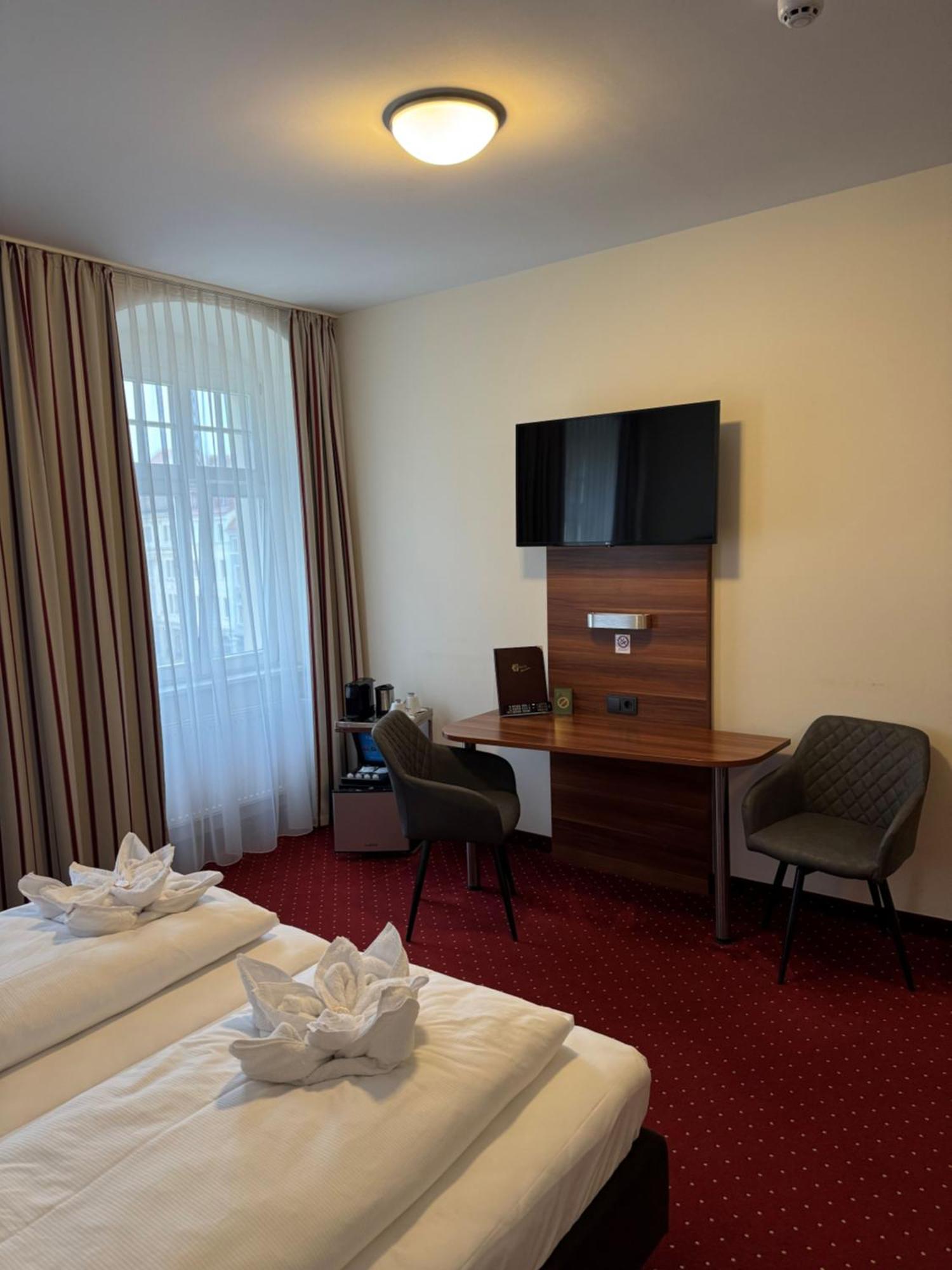 Hotel Schwibbogen Altstadt & Appartements Герліц Екстер'єр фото