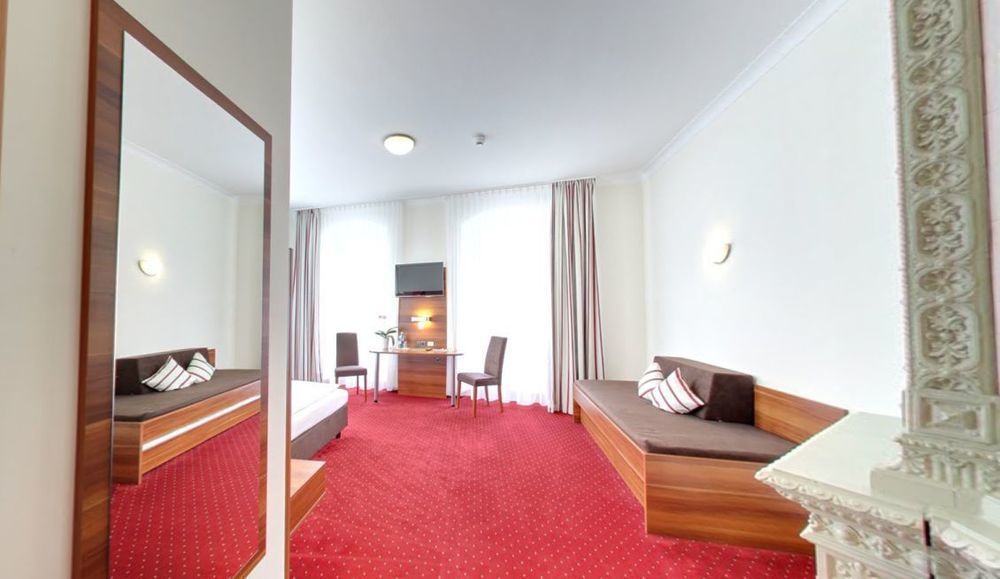 Hotel Schwibbogen Altstadt & Appartements Герліц Екстер'єр фото